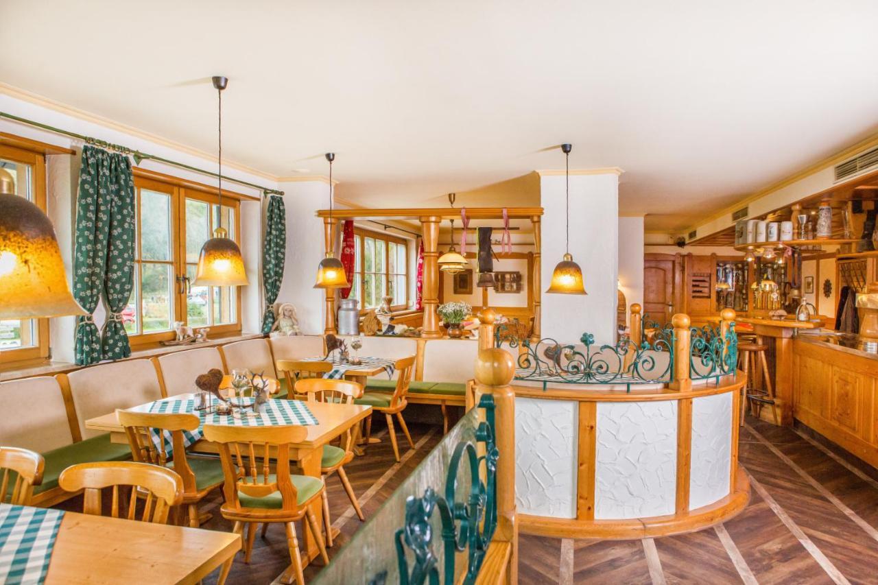 Traditions-Gasthaus Bayrischer Hof Leutkirch im Allgäu Exterior foto